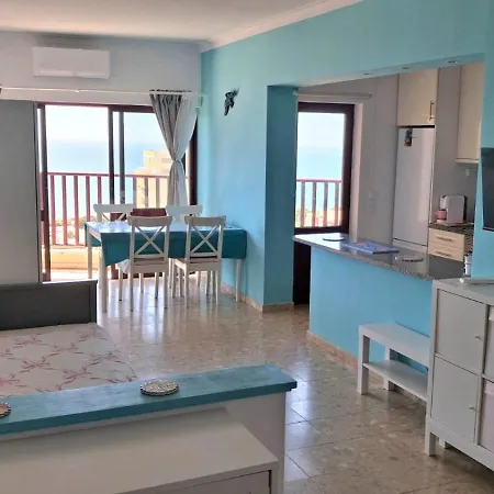 Apartment Da Rocha Beach, Amazing 180m Sea View Portimao